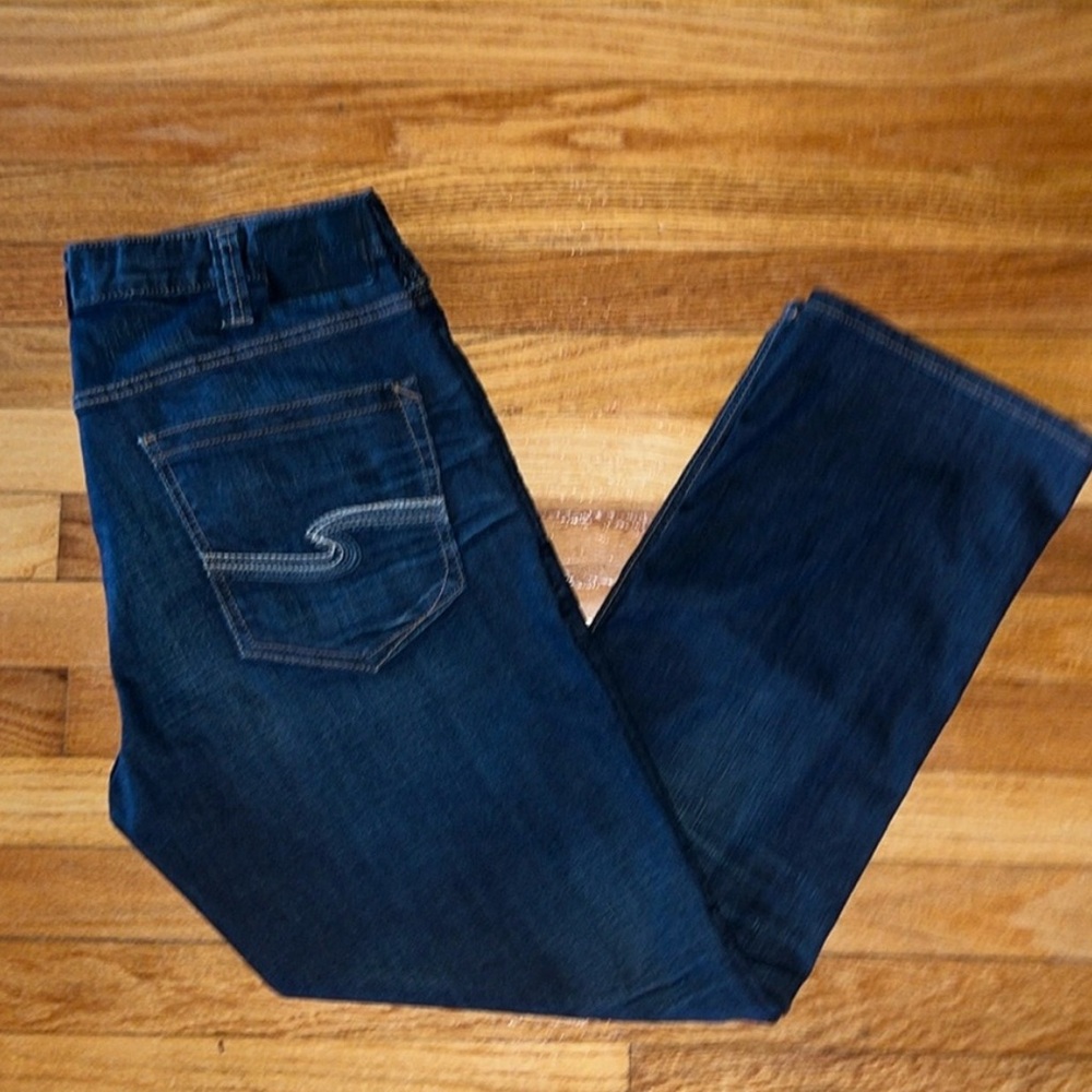 Silver Jeans Co Dark Blue Jeans